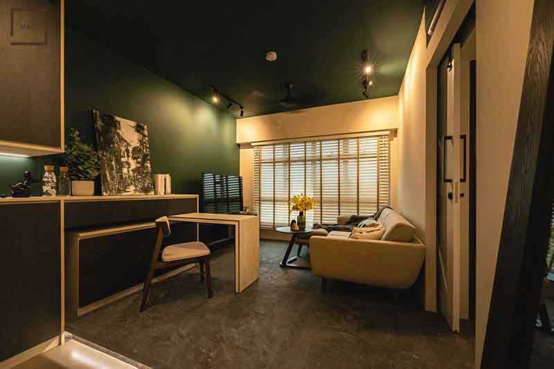 در استفاده از رنگ های تیره راحت باشید